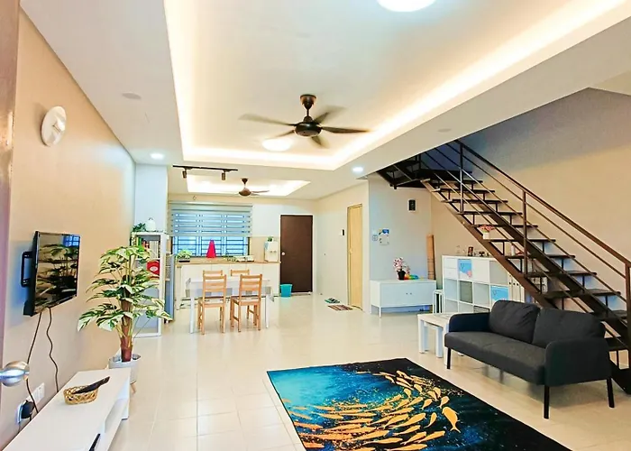 Zen Clan Homestay Scientex With Wifi, Aircond, Water Heater